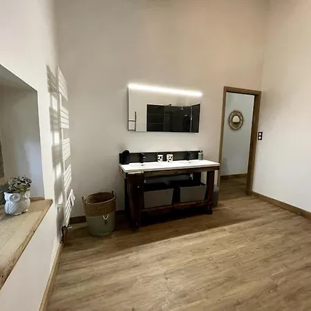 Ferienhaus A La Campagne Au Bord D'un 8 Personnes *