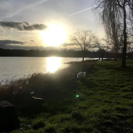 A La Campagne Au Bord D'un 8 Personnes Saint-Quentin-sur-Charente