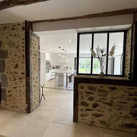 A La Campagne Au Bord D'un 8 Personnes * Saint-Quentin-sur-Charente