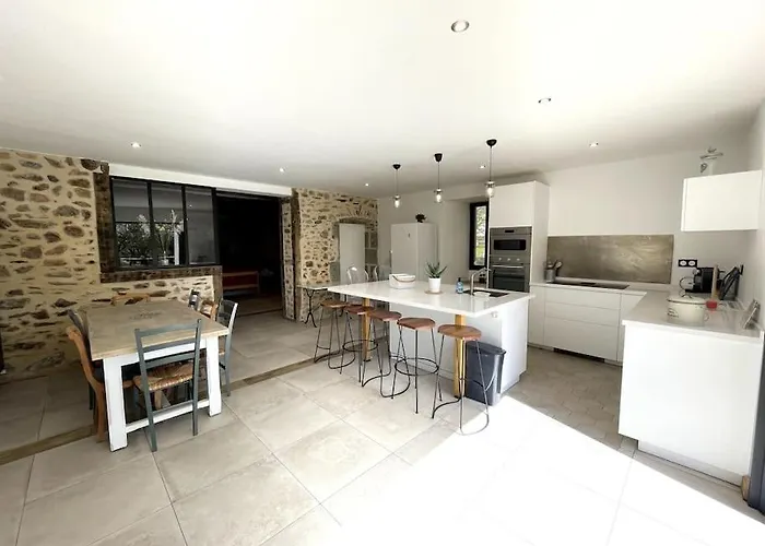 A La Campagne Au Bord D'un 8 Personnes * Saint-Quentin-sur-Charente